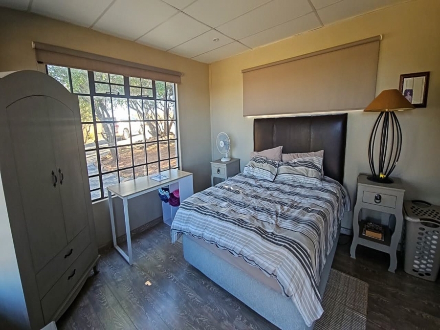 6 Bedroom Property for Sale in Parys Free State